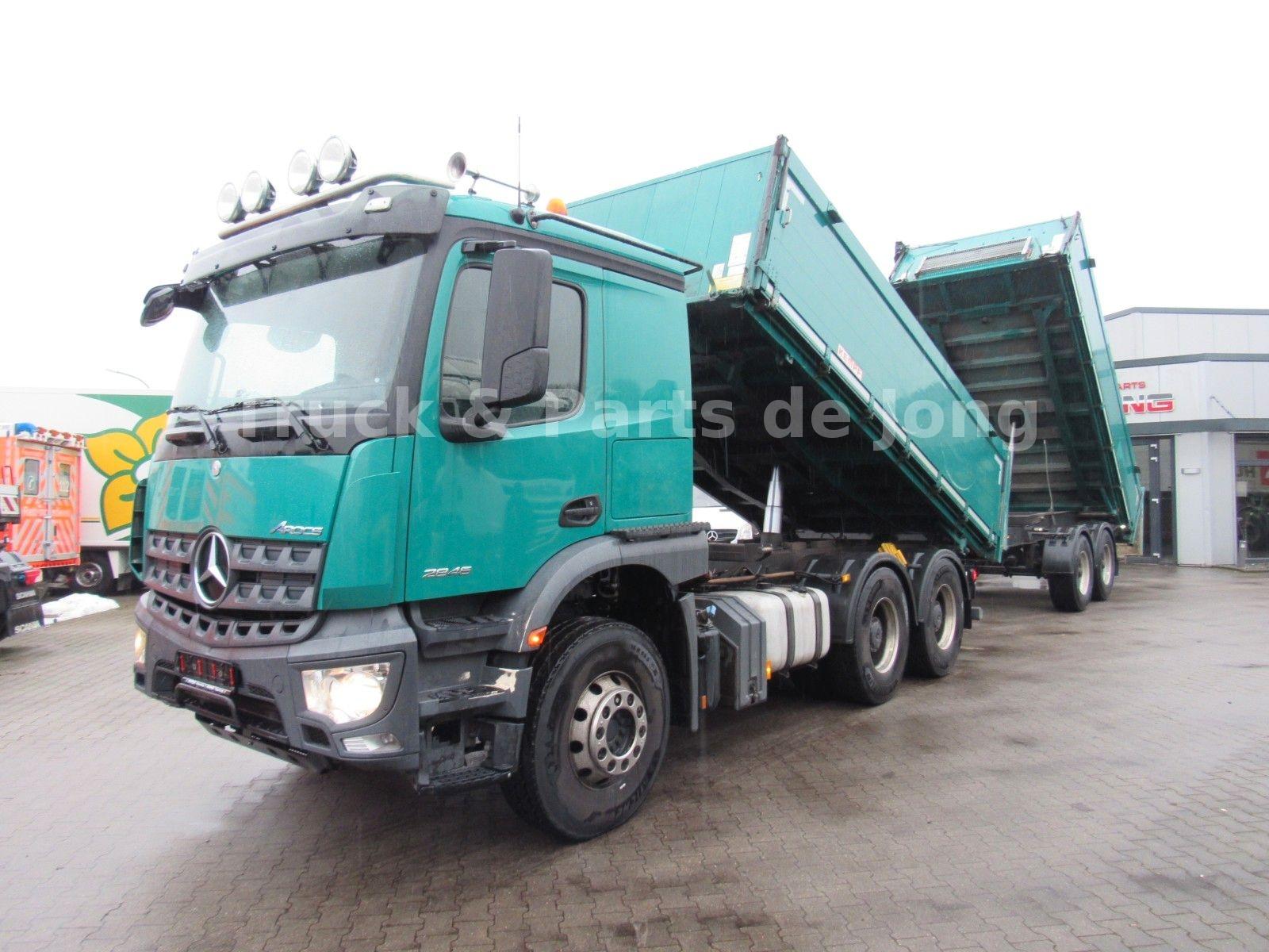 Mercedes-Benz Arocs 6x4 / Kipper / Rollpl / AHK / Top Zustand