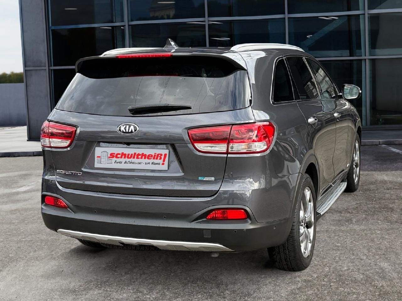 Fahrzeugabbildung Kia Sorento Platinum Edition 4WD