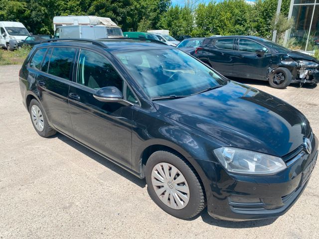 Volkswagen Golf VII Variant  BMT