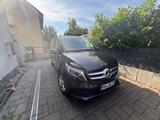 Mercedes-Benz V 300 d Aut. AVANTG. ED. lang 4matic Vollleder - Mercedes-Benz V 300 in Berlin