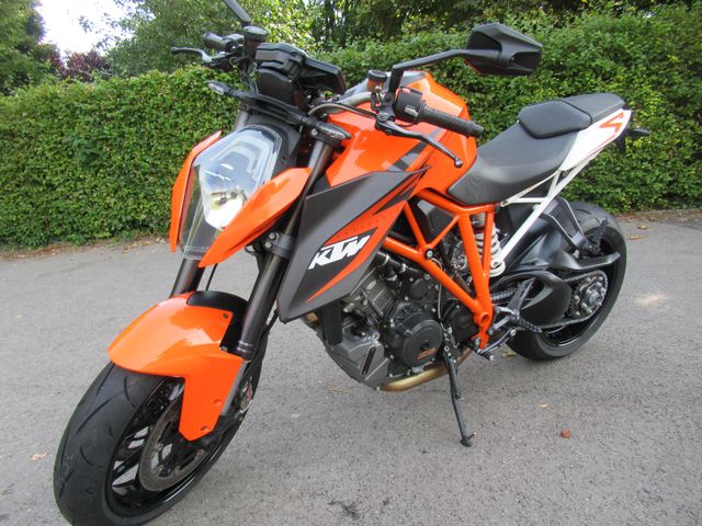 KTM 1290 Super Duke R