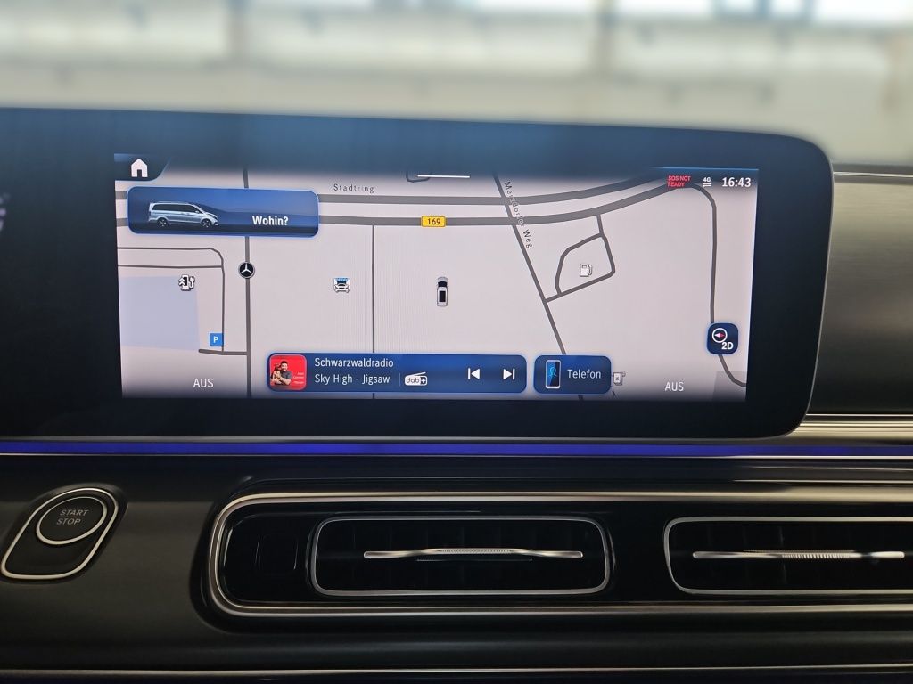 Fahrzeugabbildung Mercedes-Benz EQV 300 Lang 7 Sitze Sound 360° EASY-PACK Lenkas