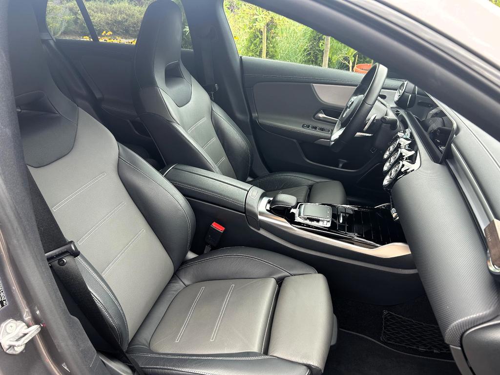 Mercedes-Benz CLA 35 AMG