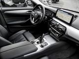BMW 530e TOURING+LASER+HuD+DA+PA+HiFi - BMW 530