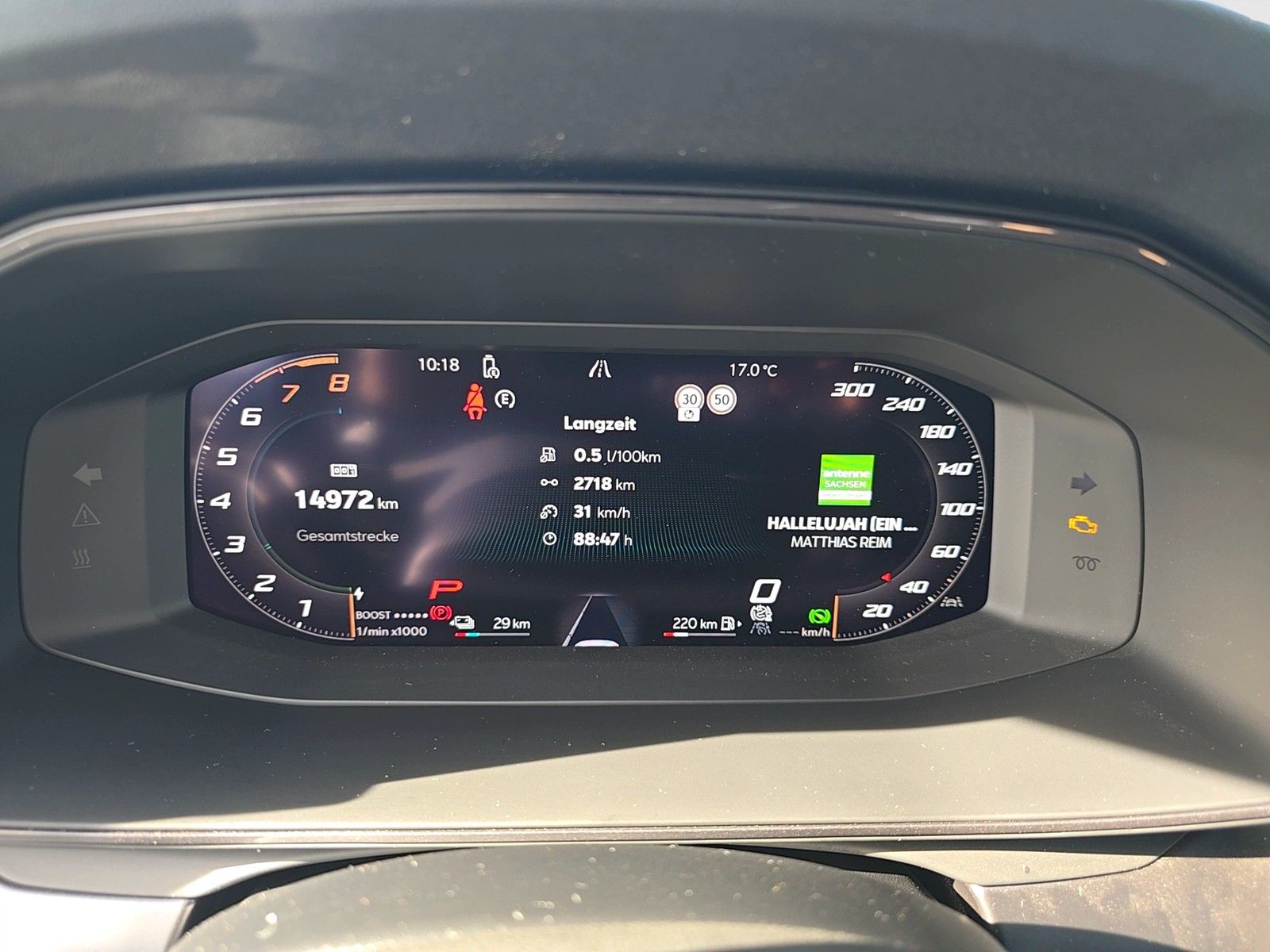 Fahrzeugabbildung CUPRA Leon Sportstourer 1.5 e-Hybrid 200 kW VZ AHZ MAT