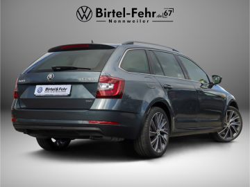 Skoda Octavia Combi L&K 4x4 1.8TSI Navi Kamera Pano AH