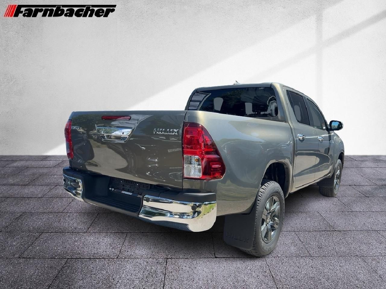 Fahrzeugabbildung Toyota Hilux Double Cab Comfort 2.8 4x4 inkl. AHK