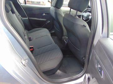 Bild 11 Peugeot 208 Active