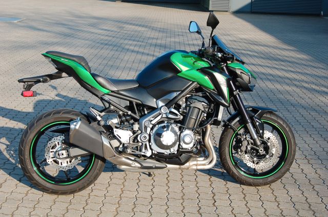 Kawasaki Z900