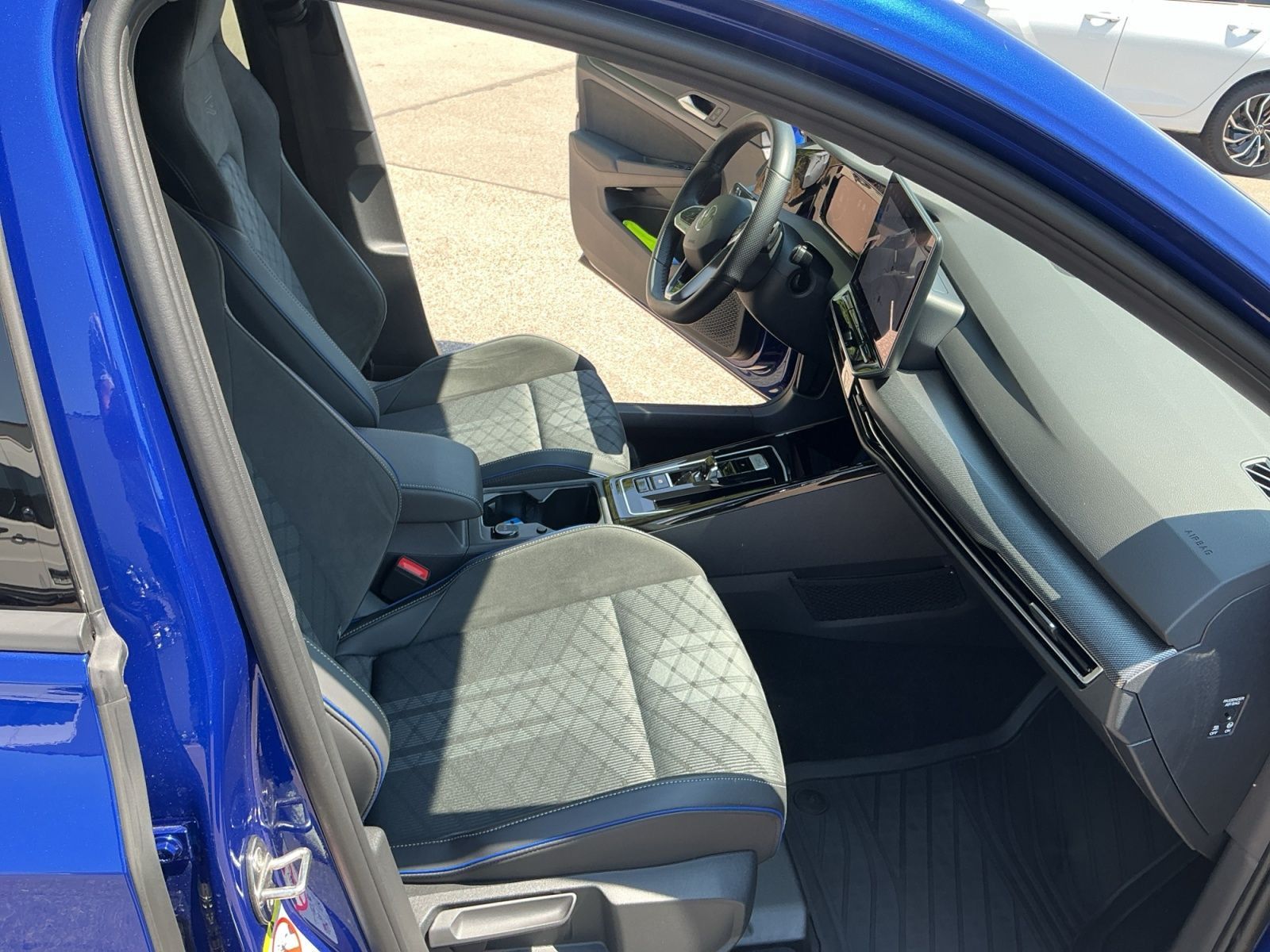 Volkswagen Golf - Bild 18