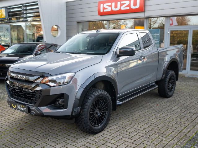 Isuzu D-Max Space Cab V-CROSS für Wohnkabine Stage 3