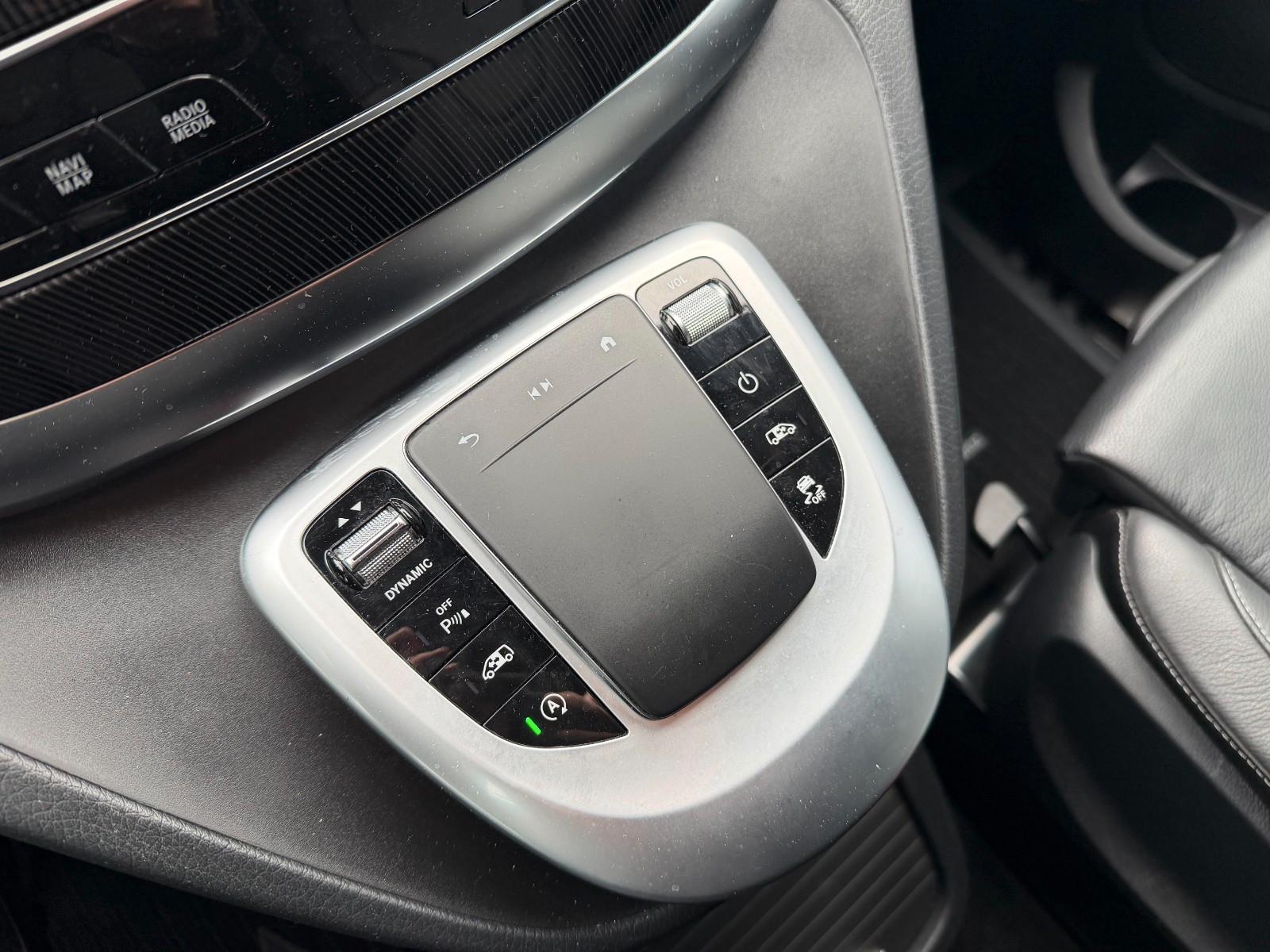 Mercedes-Benz V250 4Mat.LEDER/AHK/MBux/AMG LM/Standh/LED/Sound