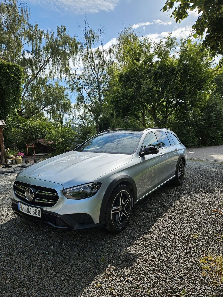 MERCEDES-BENZ E 400 d 4MATIC T All-Terrain Autom. All-Terrain