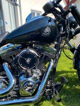 Harley-Davidson Breakout Custom Umbau Kesstec - HARLEY-DAVIDSON CUSTOM UMBAU