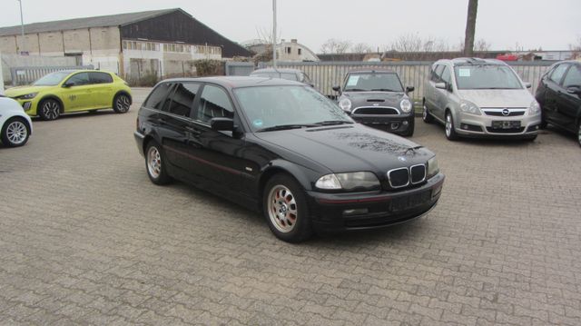 BMW 318i Kombi /Automatik/Schiebedach/Tüv 02/2026