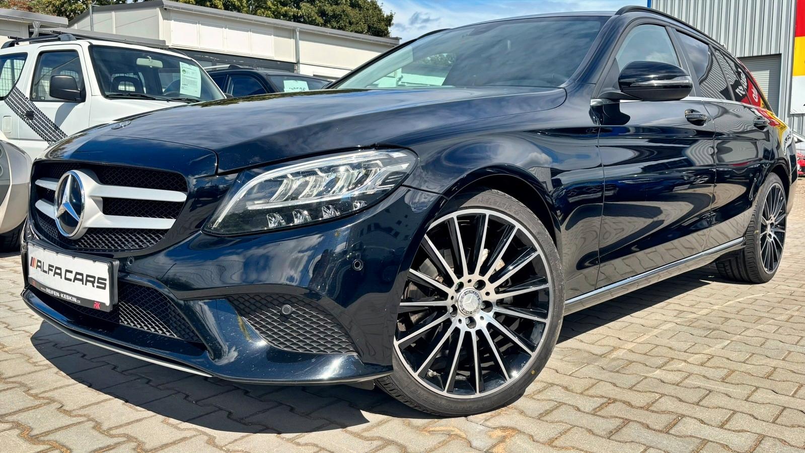 Mercedes-Benz C 200d T-Modell /NAVi/SHZ/APPLE-CARPLAY