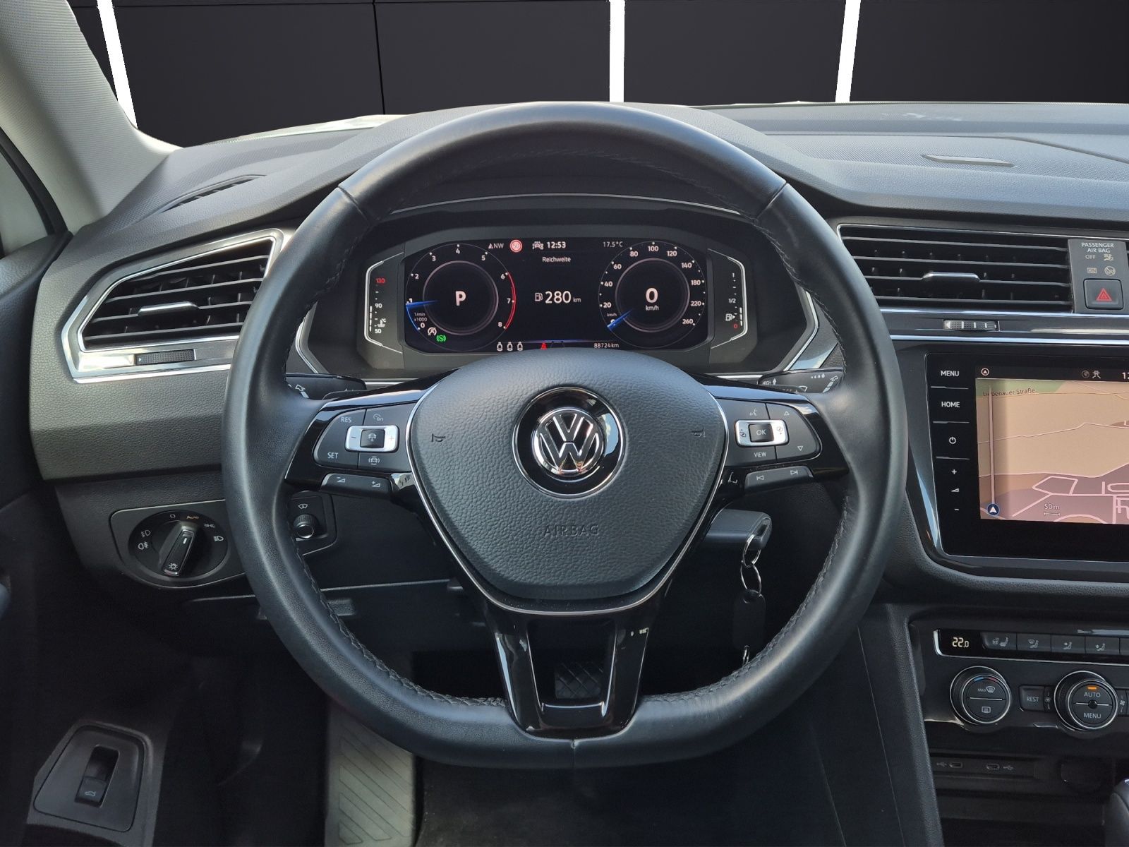 Fahrzeugabbildung Volkswagen Tiguan Allspace TSI Comfortline DSG LED Navi AID