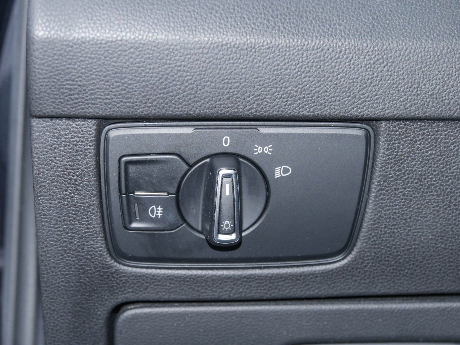 Volkswagen Passat Variant - Bild 14