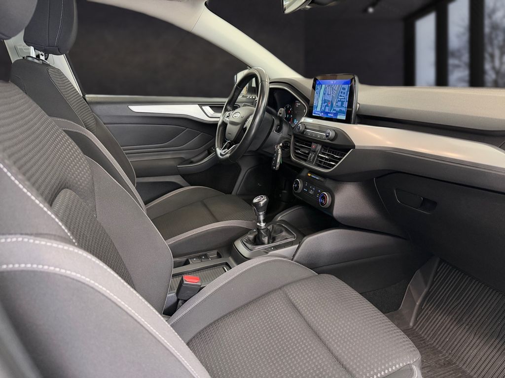 Ford Focus - Bild 16