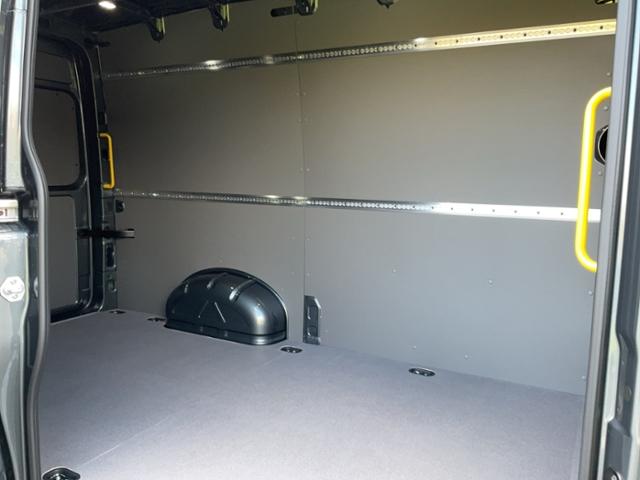 Volkswagen Crafter 35 Kasten MR KAMERA+SITZH+FRONTSCHE. BEH