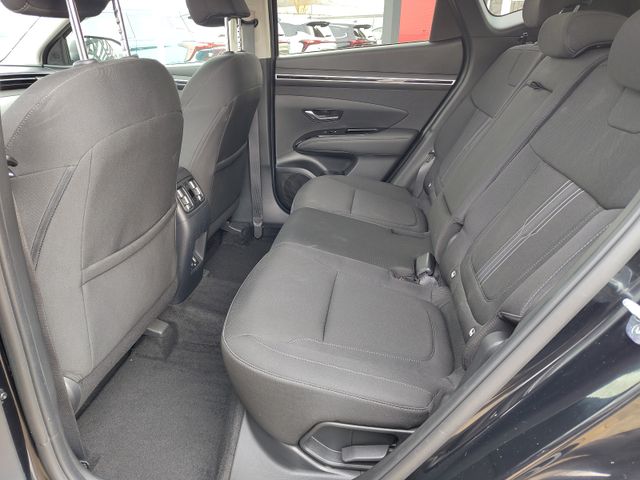 Hyundai TUCSON 1.6 T-GDI 132kW 48V DCT 4WD NAVI LenkrHzg