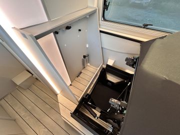 Westfalia Columbus 600 D 180PS Lithium 350WP Solar SKYVIEW