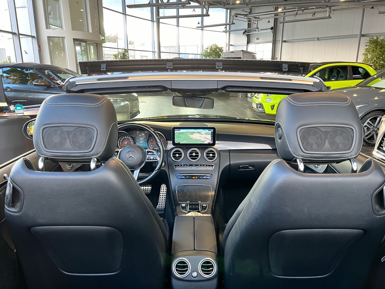Fahrzeugabbildung Mercedes-Benz C 200 Cabrio LED NAVI ALU PDC