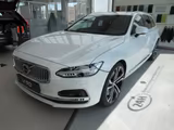 Volvo V90 B4 Diesel Ultimate Bright Automatik - Gebrauchtwagen in Zittau