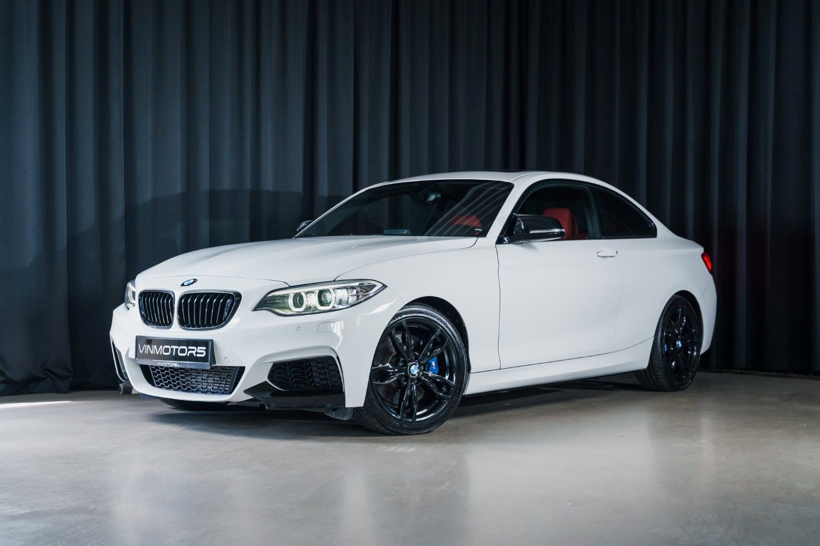 BMW M235i xDrive/H&amp;K/LED/M-Brakes/M-Susp/M-Sport