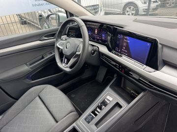 Volkswagen Golf - 11