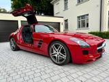 Mercedes-Benz SLS AMG 6.2 V8 - dt. Auto, Scheckheft - Mercedes-Benz SLS AMG: Coupé