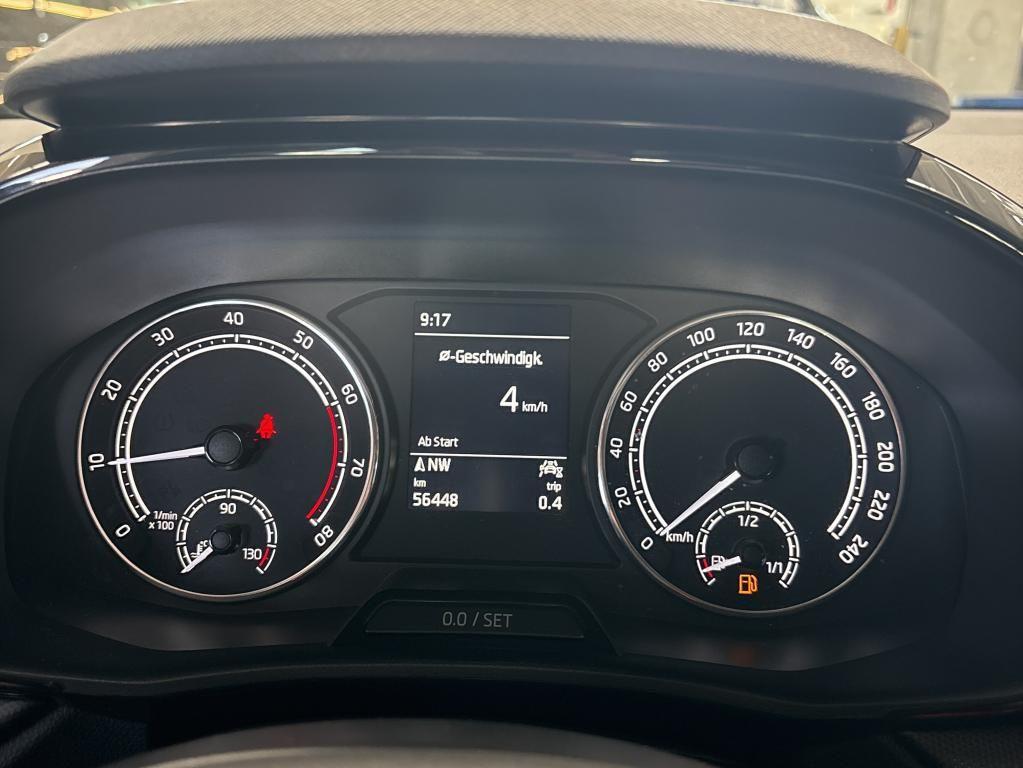 Skoda Fabia Ambition 1.0 MPI 59kW 5-Gang 4 Türen, миниатюра 7