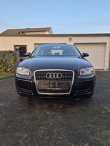 Audi Gepflegter Audi A3 - TÜV bis 05/28 - Audi A3 aus 2006: 2.0