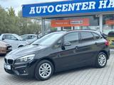 BMW 220 i Active Tourer Advantage - schwarze BMW 220 Active Tourer