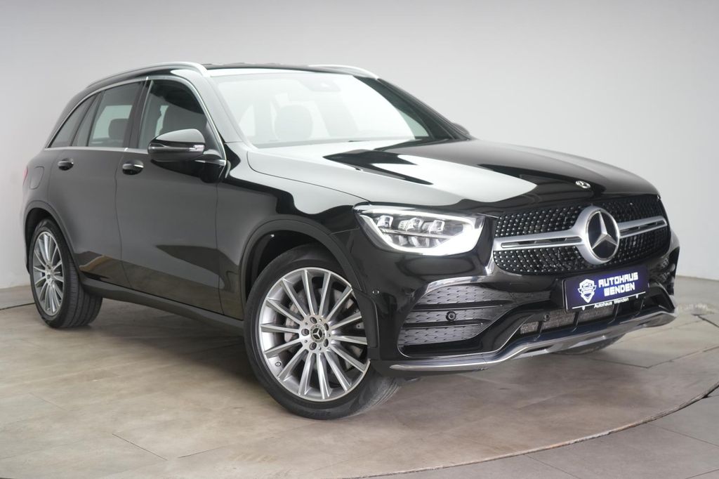 Image of Mercedes-Benz GLC 300