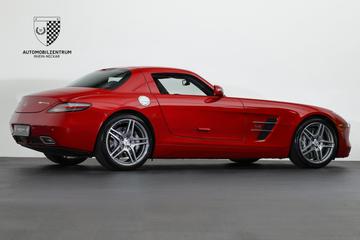 صورة 9 لـ 2012 Mercedes-BENZ SLS AMG