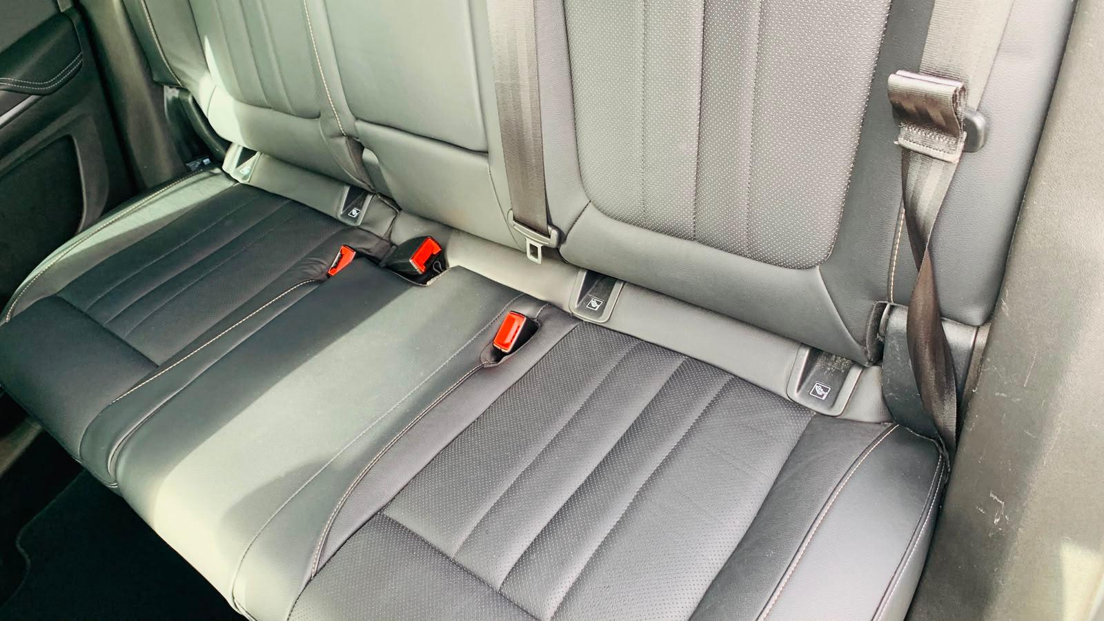 Opel Grandland Leder Navi AHK Sitzbelüft. LED