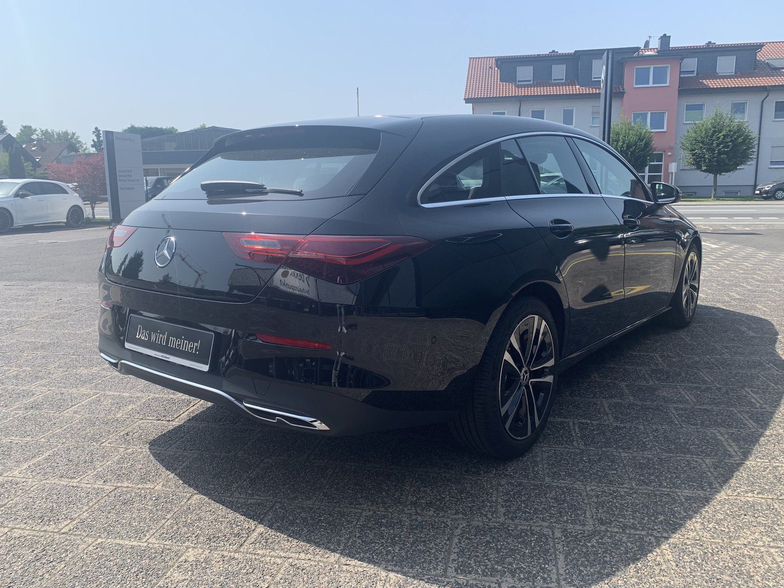 Fahrzeugabbildung Mercedes-Benz CLA 180 SB Progressive (EURO 6d)
