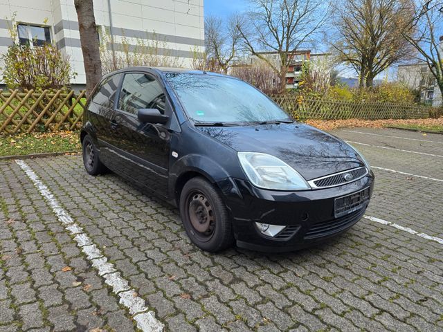 Ford Fiesta 1,4 16V Ambiente Ambiente