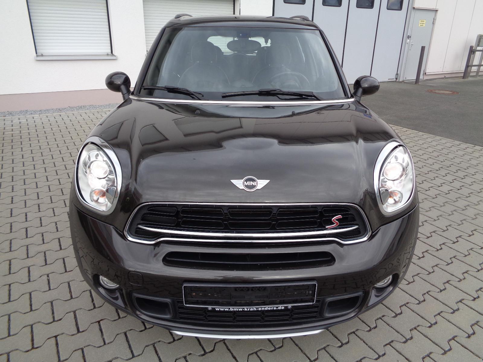 MINI Coun.Co.S Aut.ALL4 Vollleder Navi.Klimaaut.Xenon