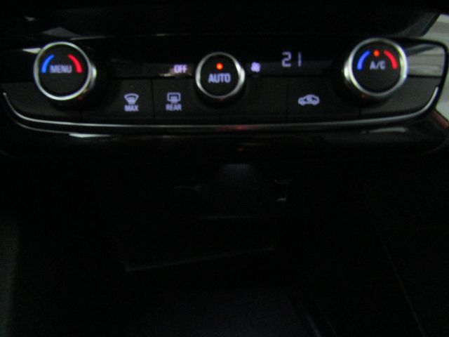 Corsa-e F e Edition (MJ22B) Elektromotor, 100 kW
