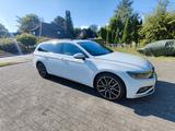 Volkswagen Passat Variant 2.0 TDI DSG Business Matrix Pano
