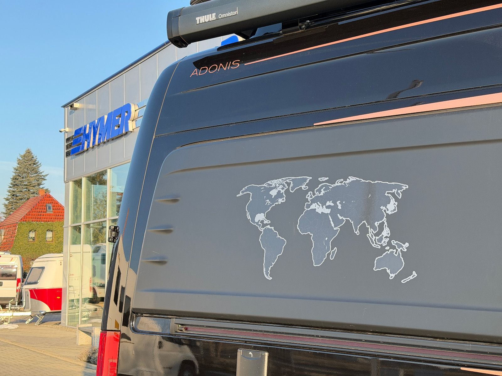 Fahrzeugabbildung Robeta Adonis - Luxus Campervan Aufstelldach