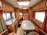 Rapido 707 F  - Festbett - auto.Sat/TV - Solar - AHK - - Rapido Teilintegrierter