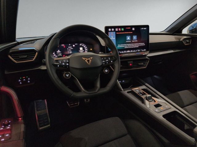 Leon ST 1.5 eTSI DSG AHK+LED+ACC+PDC+KLIMAAU.+SZ