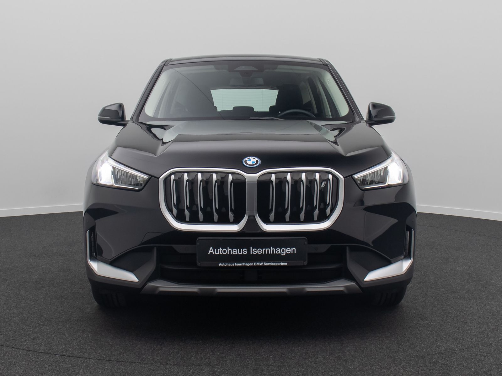 Fahrzeugabbildung BMW iX1 xD30 GeschwindigReg DAB Kamera LED Widscreen