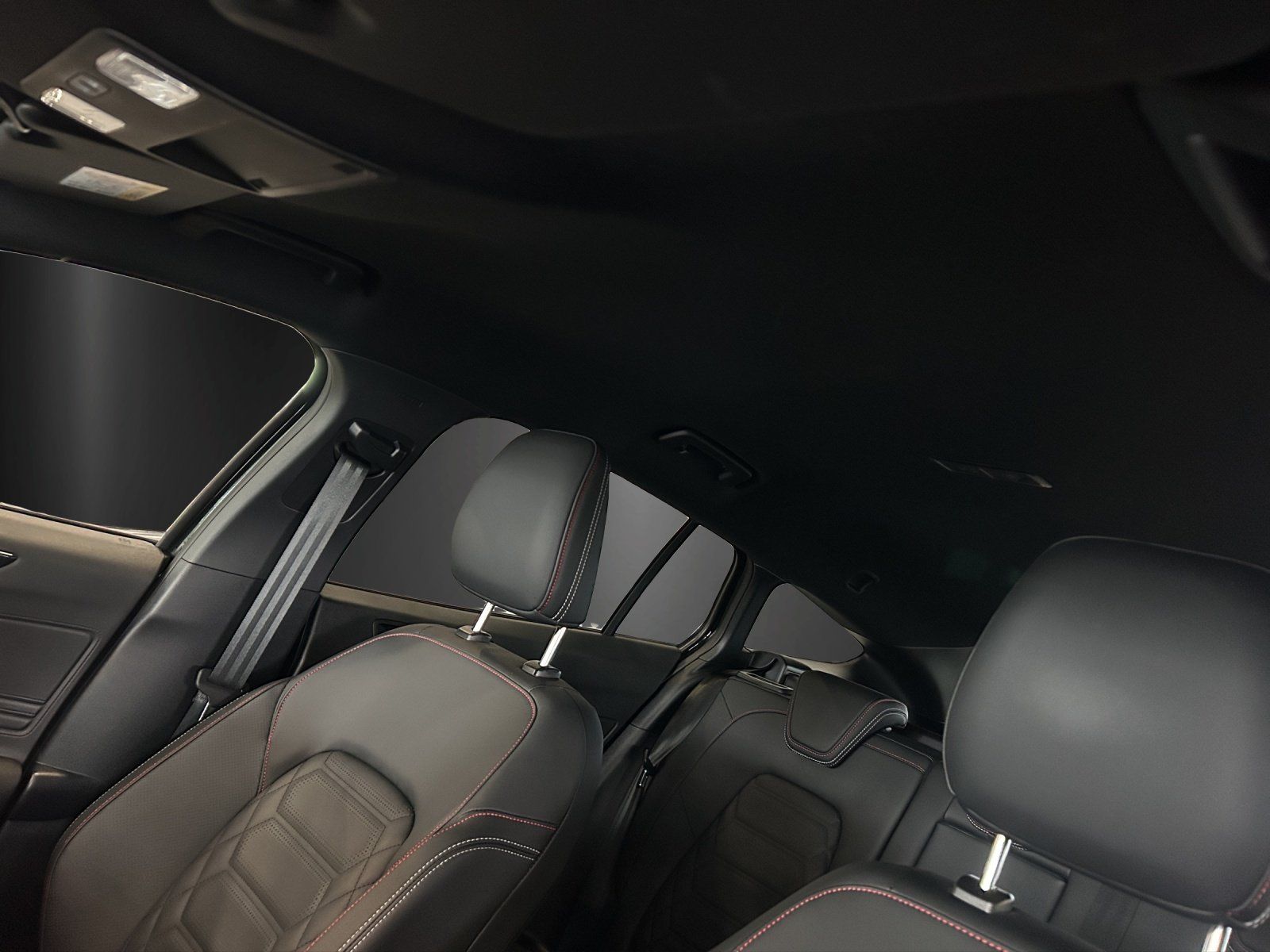 Fahrzeugabbildung Ford Focus 1.0 ST-Line X Aut./LED/ACC/AHK/KAMERA/NAVI