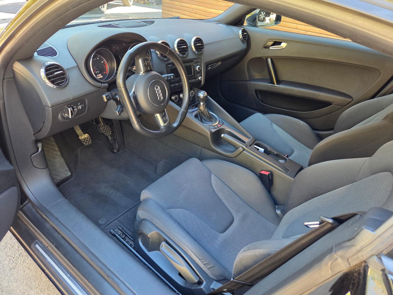 Audi TT Coupe 1.8 TFSI - 19" RS Felgen 