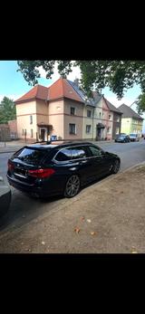 BMW 525d Touring M Paket  - BMW 525 mit Schiebedach