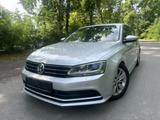 Volkswagen Jetta VI BMT Automatik Super Optik Navi - Volkswagen Jetta mit Diesel-Antrieb